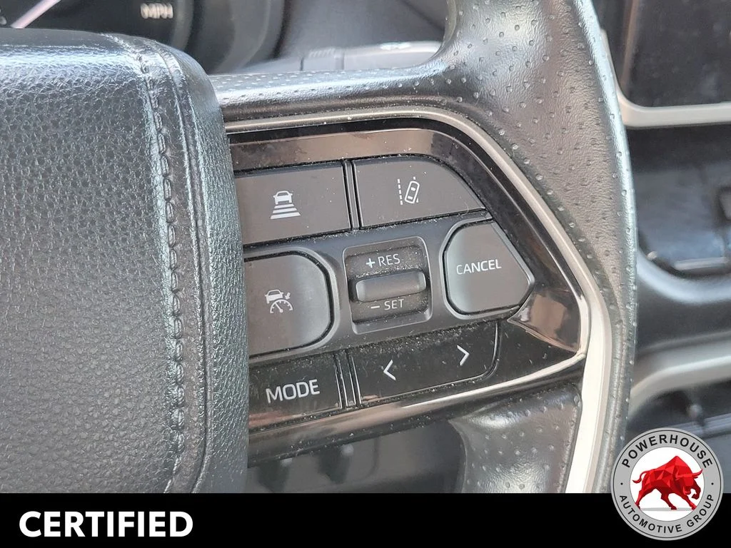 Used 2023 White Toyota SR5 image 28
