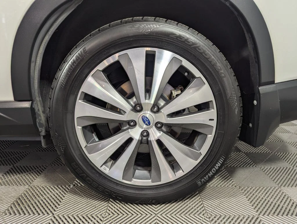 Certified Used 2020 White Subaru Limited image 29