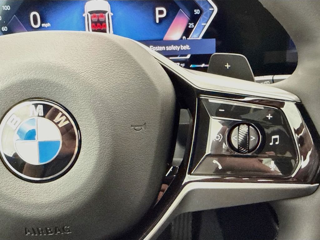 New 2026 White Metallic BMW 30 xDrive image 12
