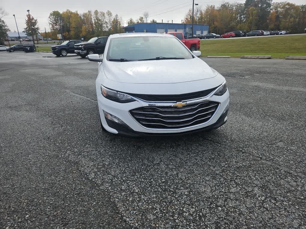 Used 2022 Chevrolet Malibu 1LT with VIN 1G1ZD5ST6NF185538 for sale in Waterville, ME