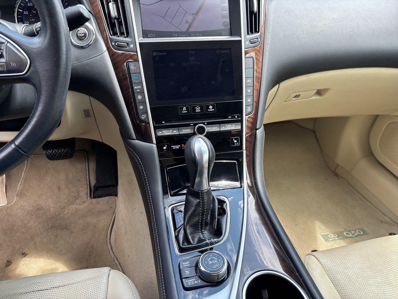 Used 2015 Black Obsidian INFINITI Premium image 29