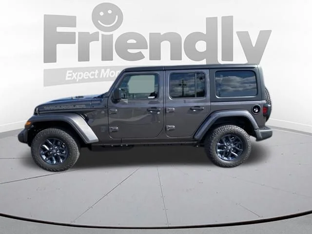 New 2026 Granite Crystal Metallic Clear-Coat Exterior Paint Jeep 85th Anniversary Edition image 6