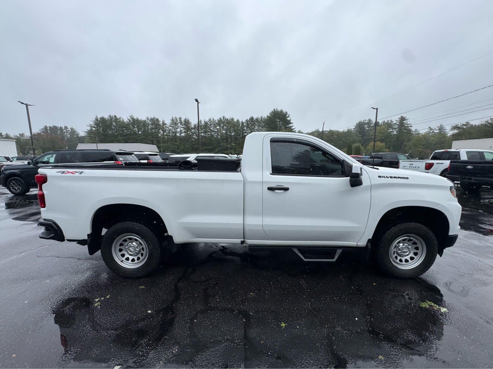 Used 2022 Summit White Chevrolet Work Truck image 7