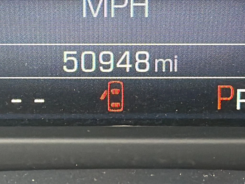 Used 2016 Black GMC SLE image 24