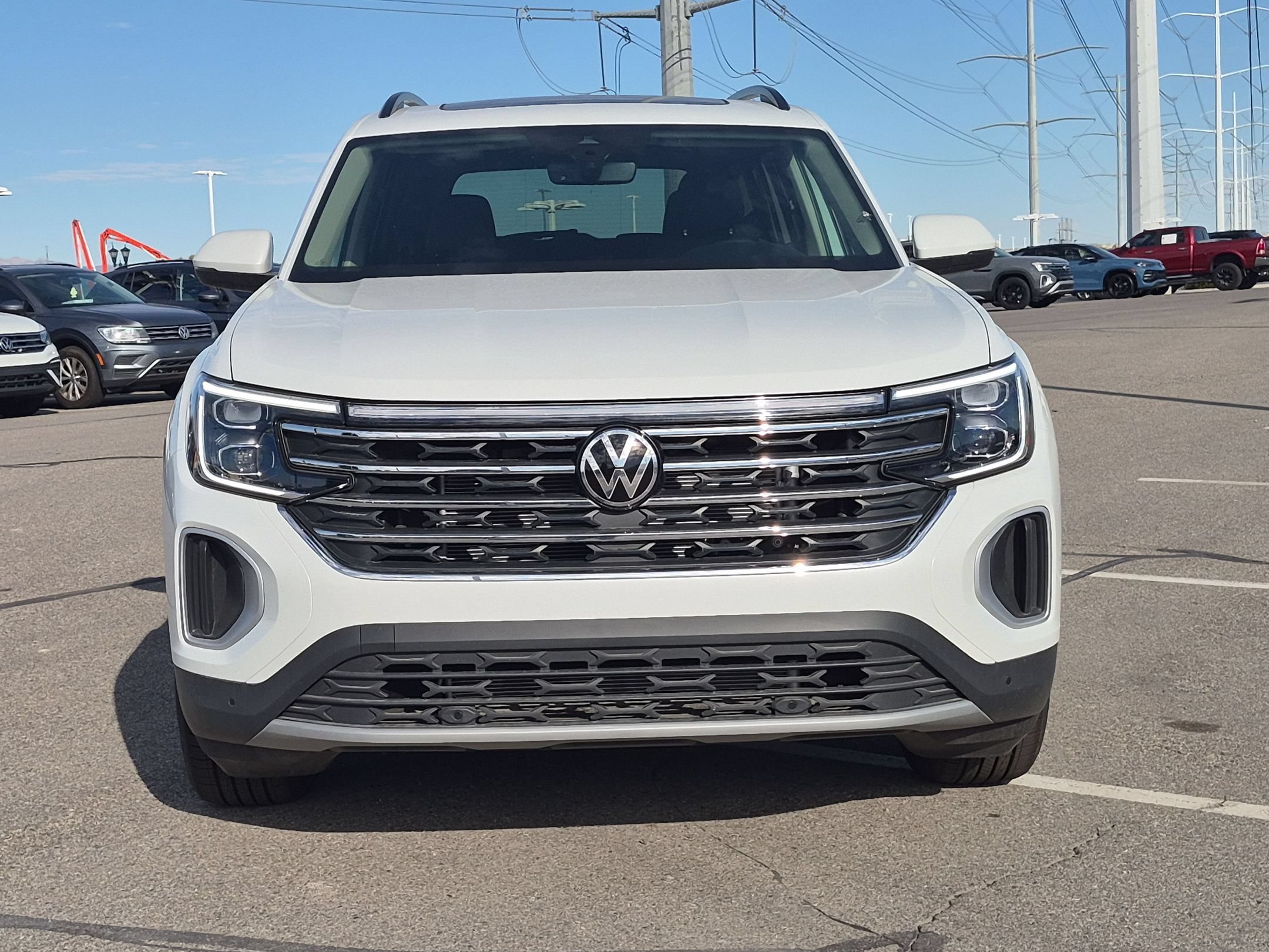 New 2026 Opal White Pearl Volkswagen 2.0T SE w/Technology image 9