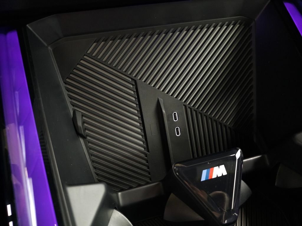 Used 2026 Alpine White BMW M50 xDrive image 31