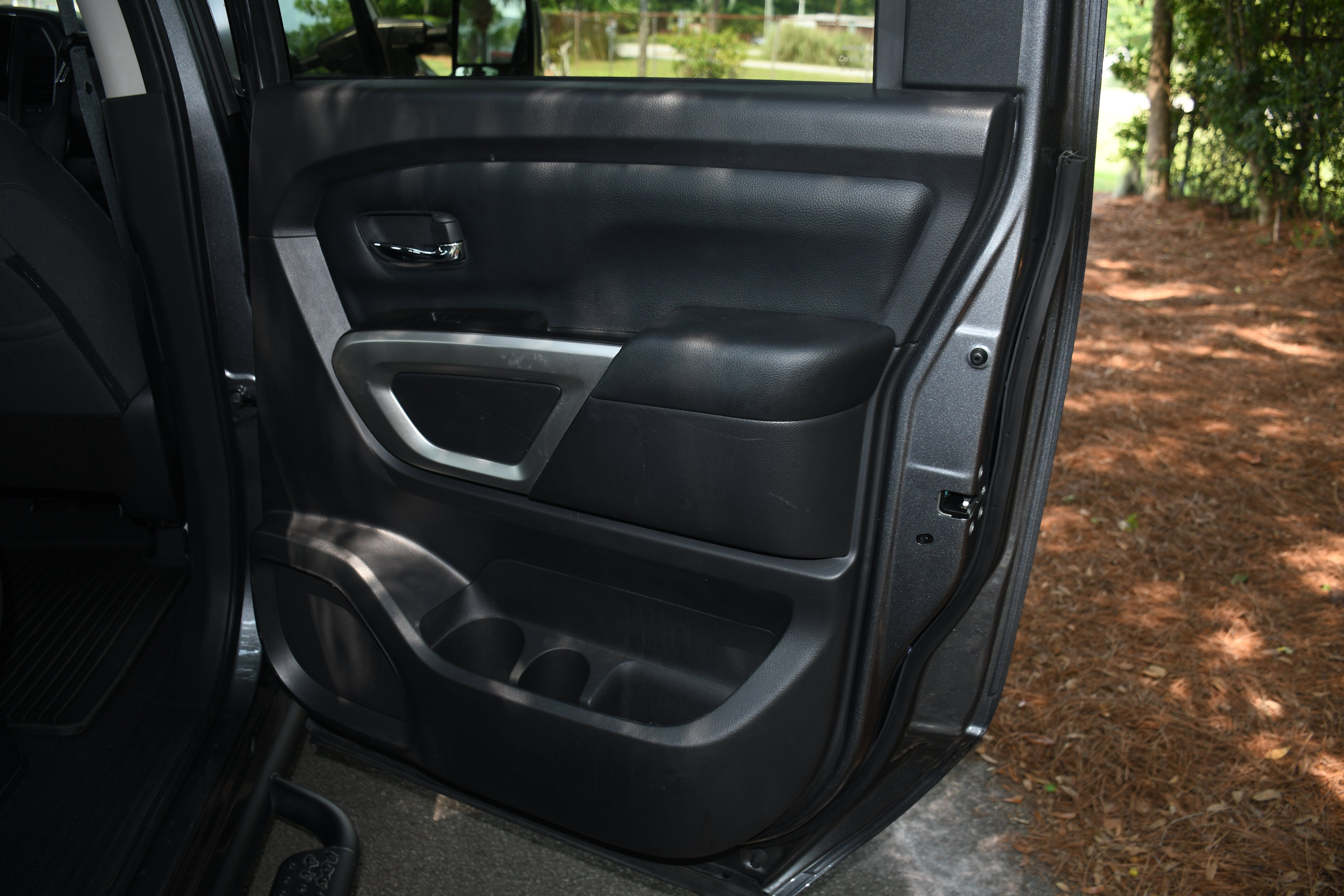 Used 2023 Gray Nissan SV image 19