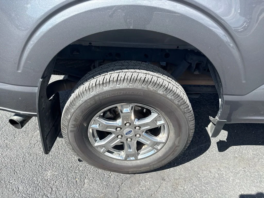 Used 2021 Gray Ford XLT image 6