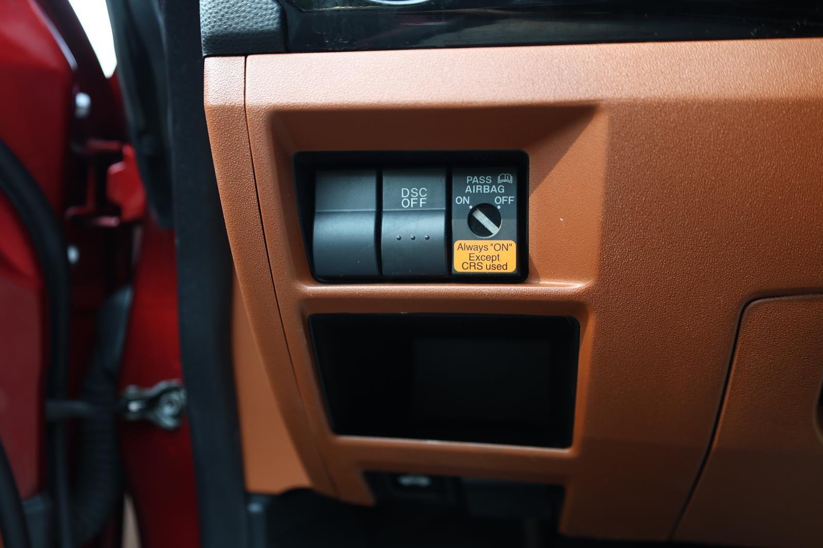 Used 2006 Copper Red Mica Mazda Grand Touring image 25