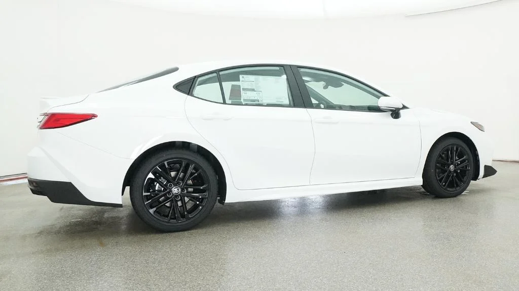 New 2026 Ice Cap Toyota SE image 12