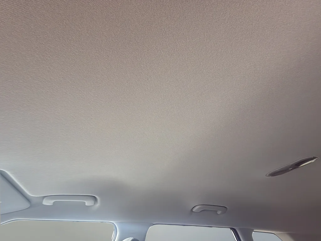 New 2027 Snow White Pearl Kia LX image 21
