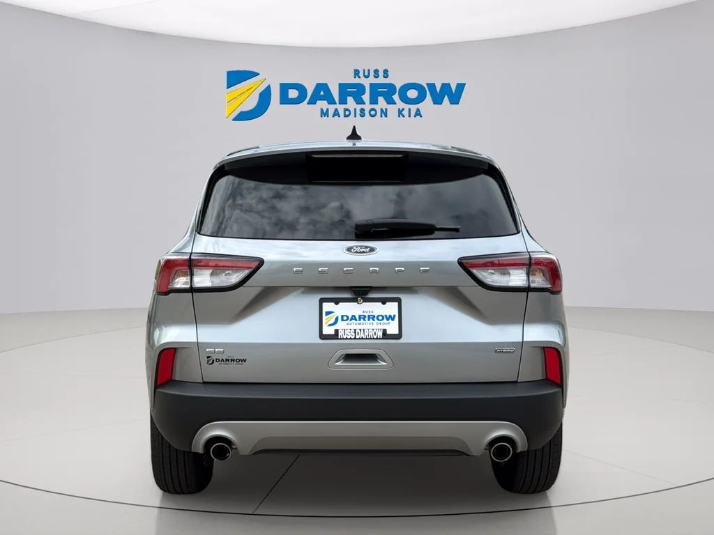 Used 2022 Silver Metallic Ford SE image 4