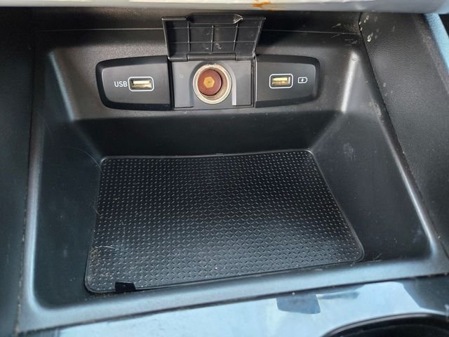Certified Used 2022 Blue Hyundai SEL image 14