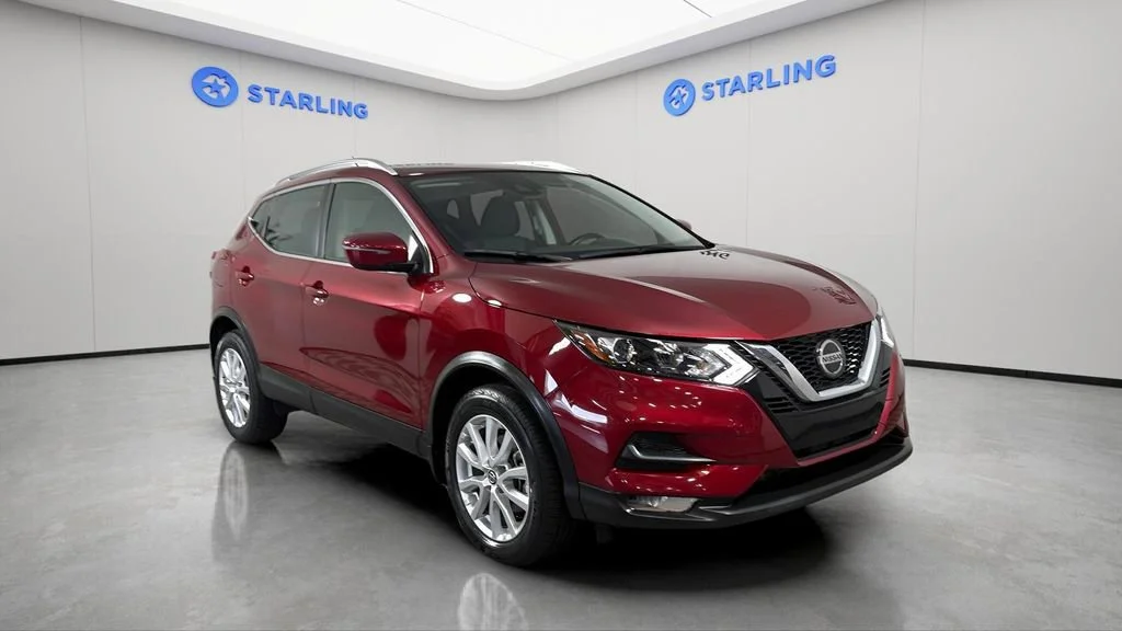Used 2022 Red Nissan SV AWD Xtronic CVT image 13