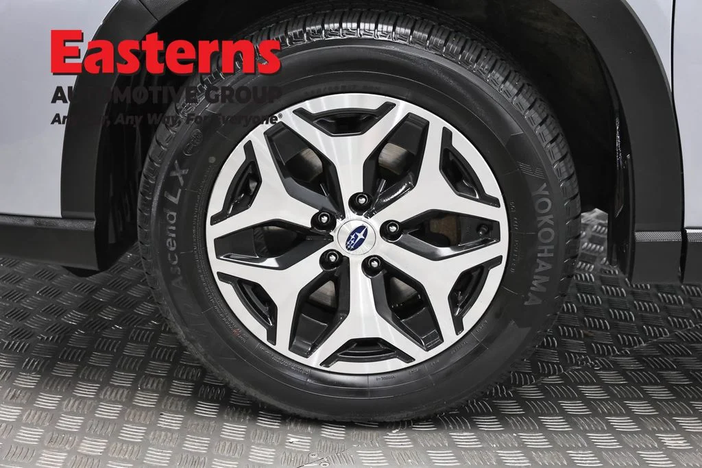 Used 2023 Silver Subaru Premium image 35
