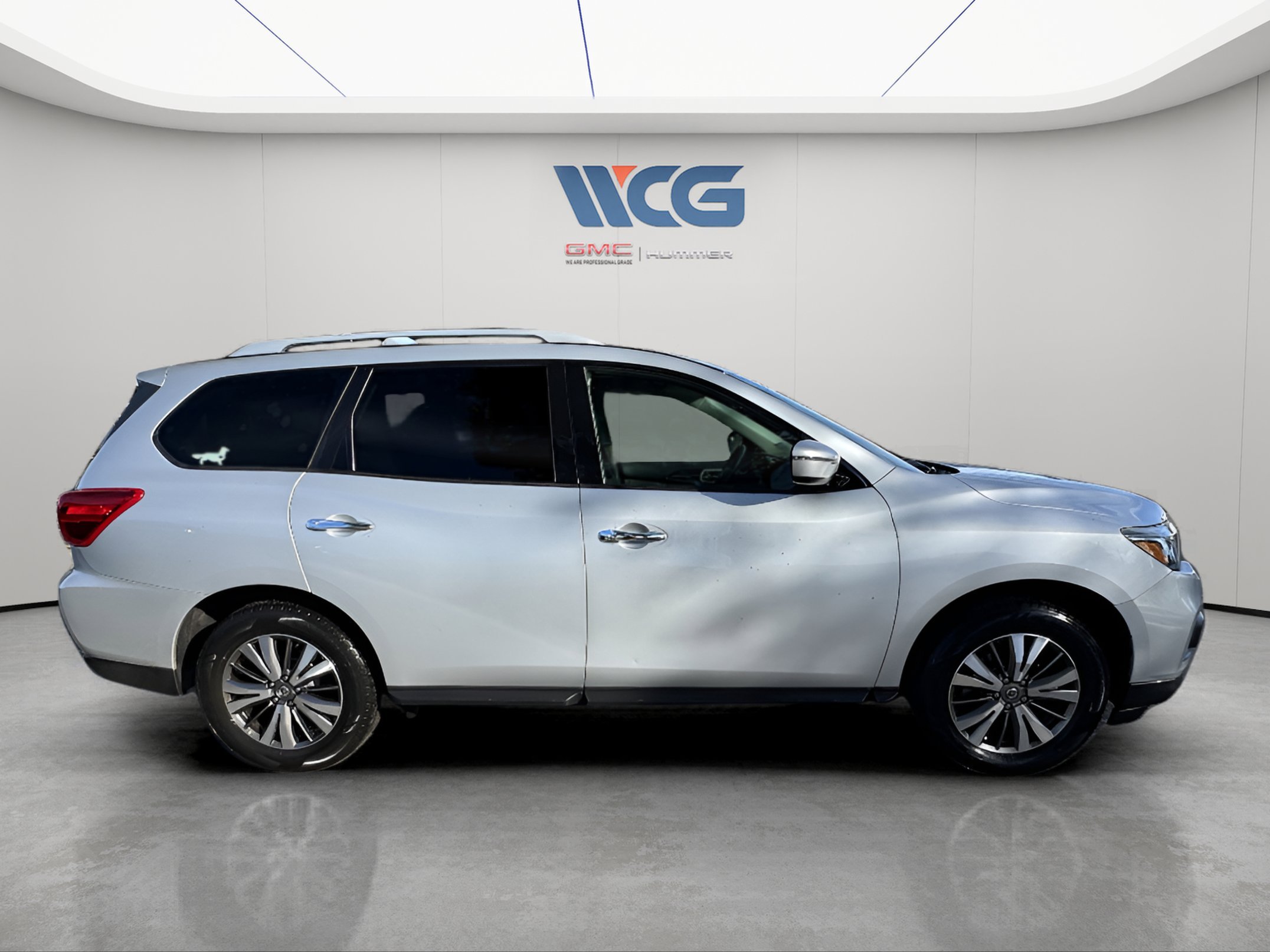 Used 2019 Brilliant Silver Metallic Nissan SV image 3