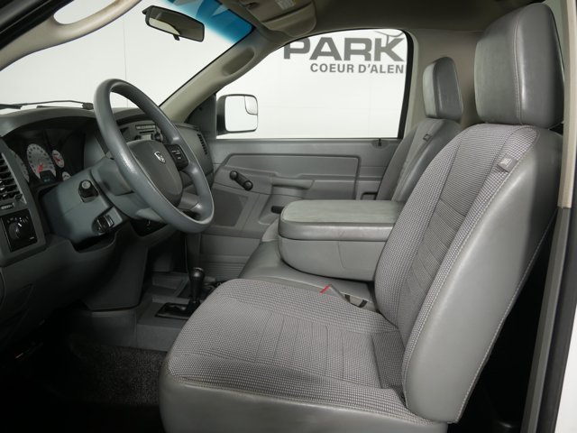 Used 2008 Bright White Dodge Regular Cab ST image 9