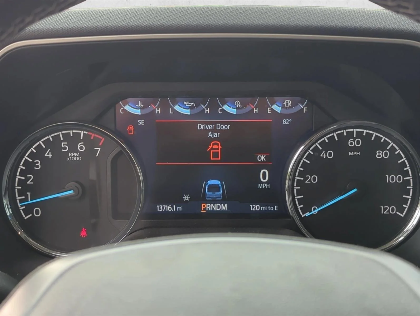 Used 2023 Avalanche Ford XLT image 9