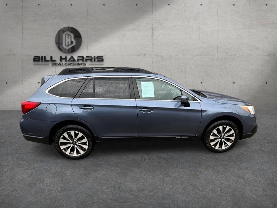 Used 2017 Blue Subaru 2.5i image 5