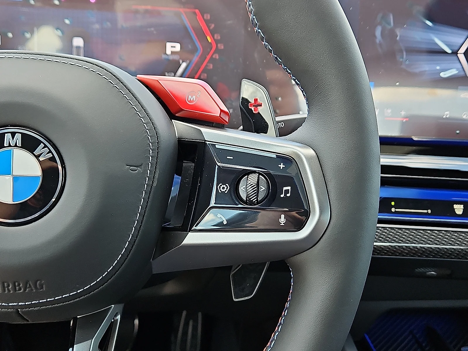 New 2025 Alpine White BMW All-Wheel Drive image 15