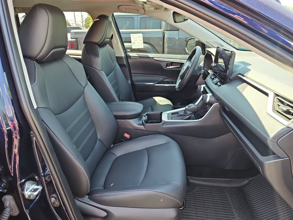 Used 2025 Blueprint Toyota XLE Premium image 28