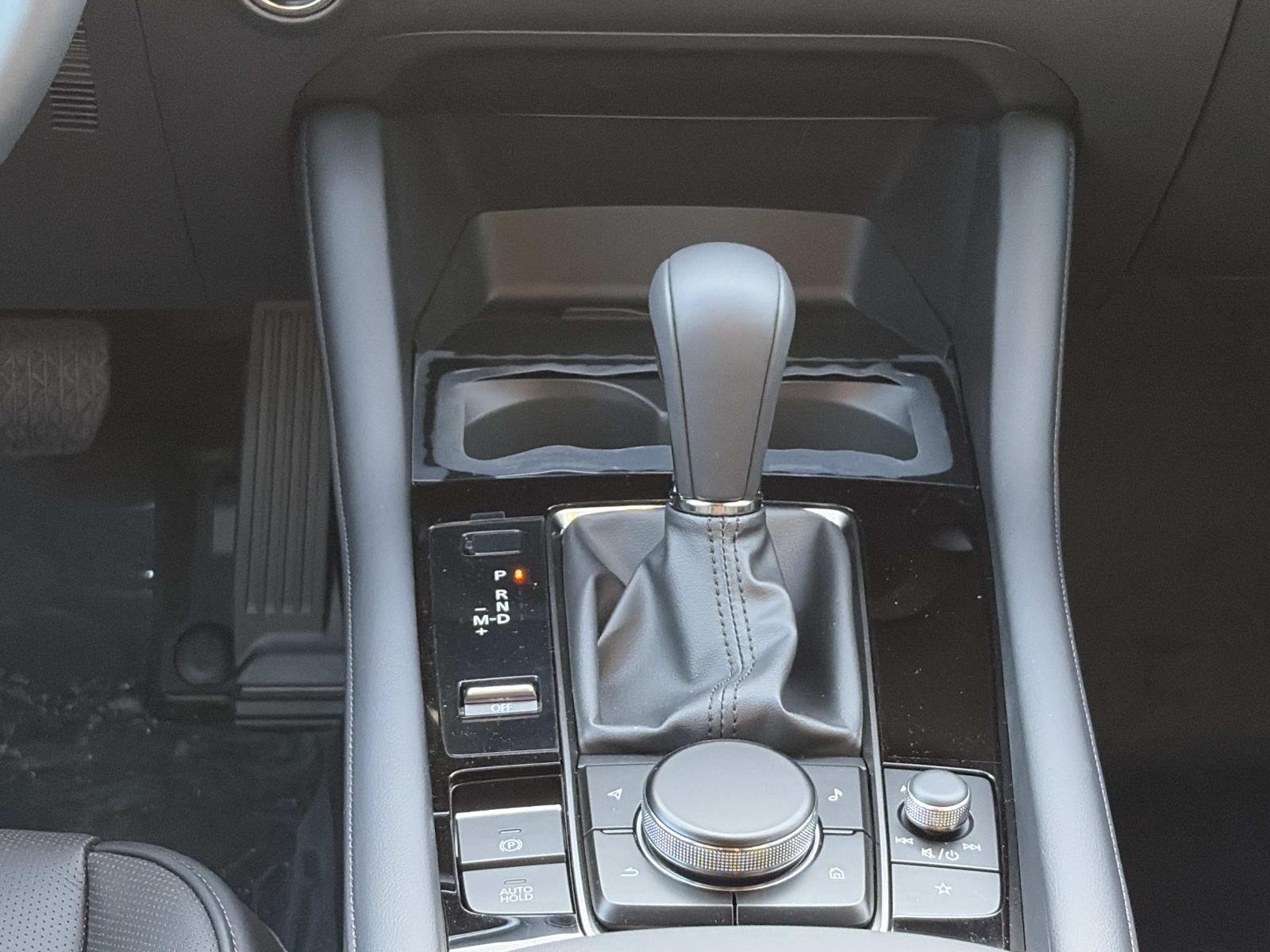 2026 Mazda Mazda3 Turbo Premium Plus - Photo 10