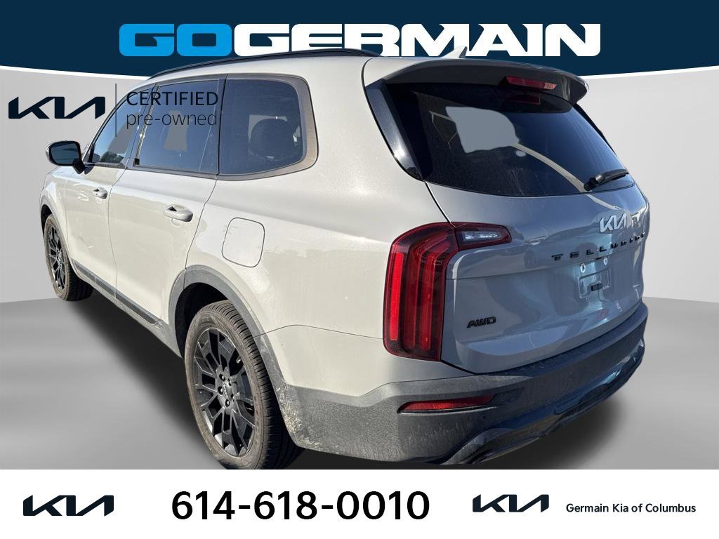 Used 2022 Gray Kia EX image 3