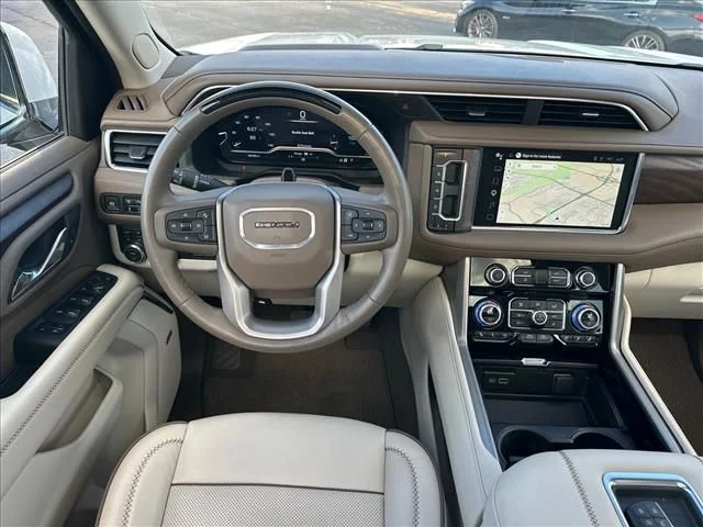 Used 2024 White GMC Denali image 15