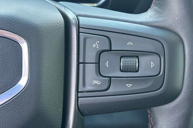 Used 2025 Silver GMC AT4X image 31