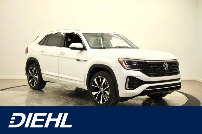 New 2026 White/off-white Volkswagen 2.0T SEL Premium R-Line image 1
