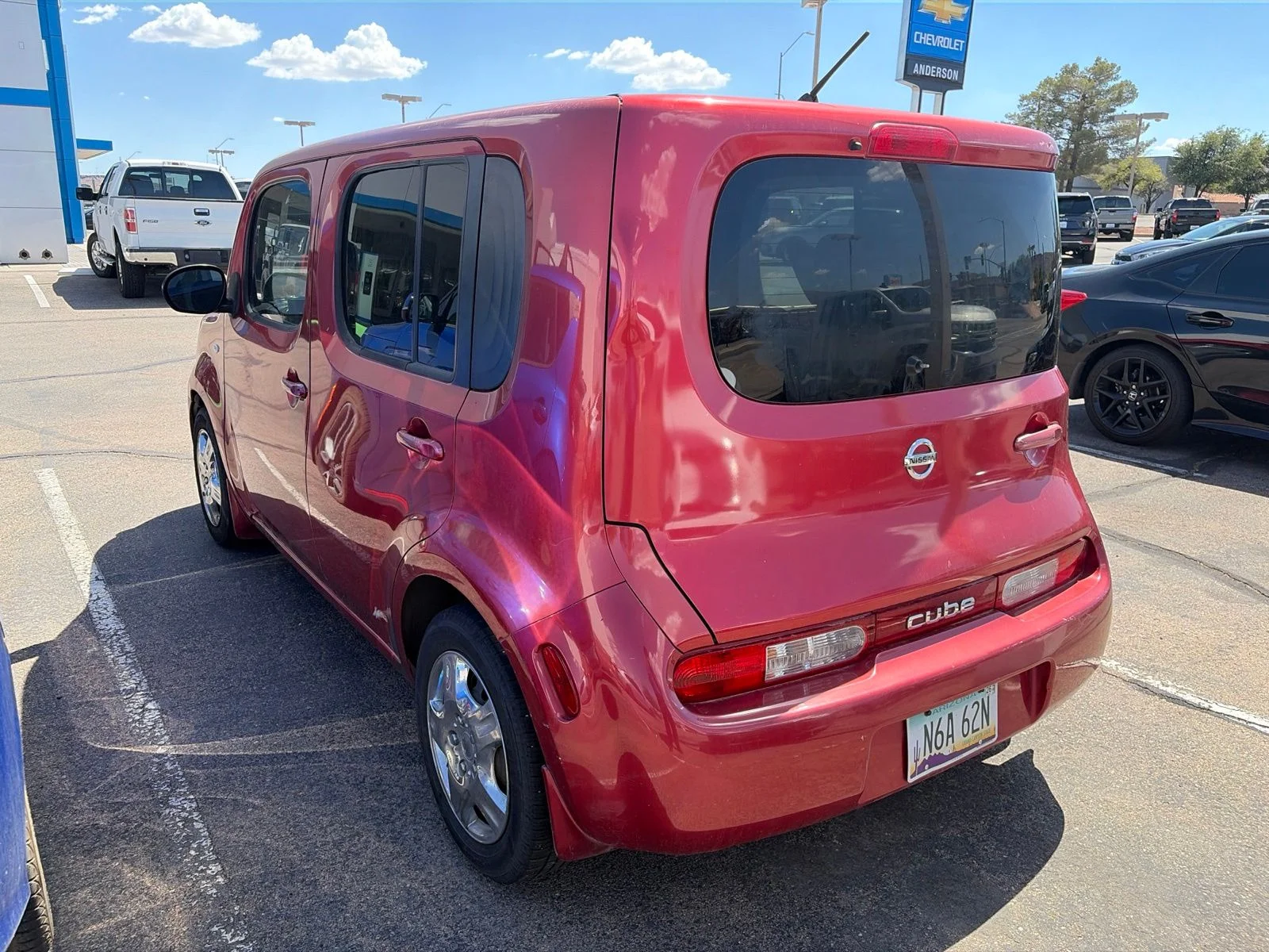 Used 2010 Red Nissan 1.8 S image 6