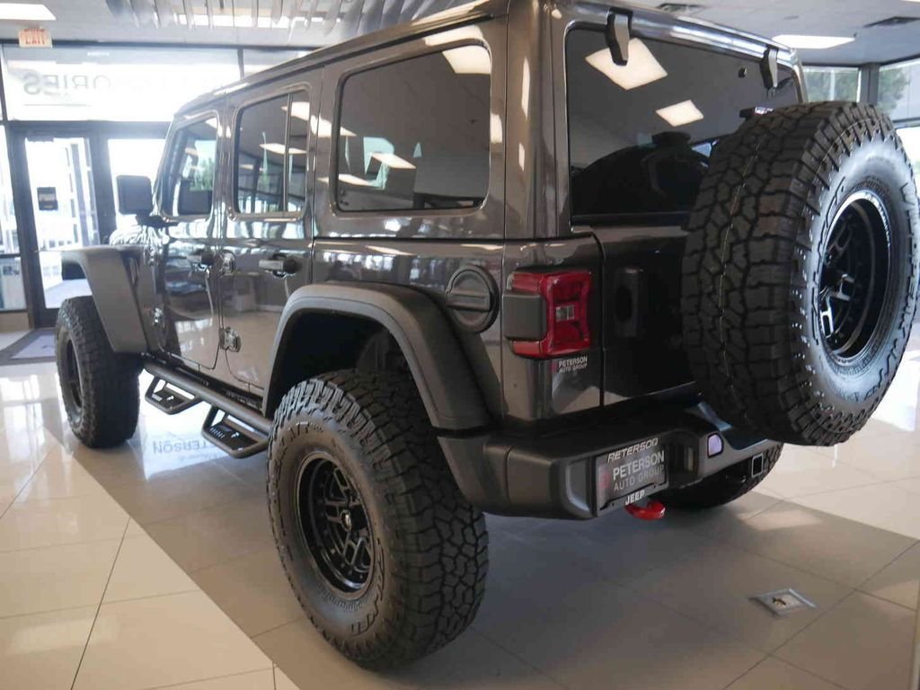 New 2026 Granite Crystal Metallic Clearcoat Jeep Rubicon image 27