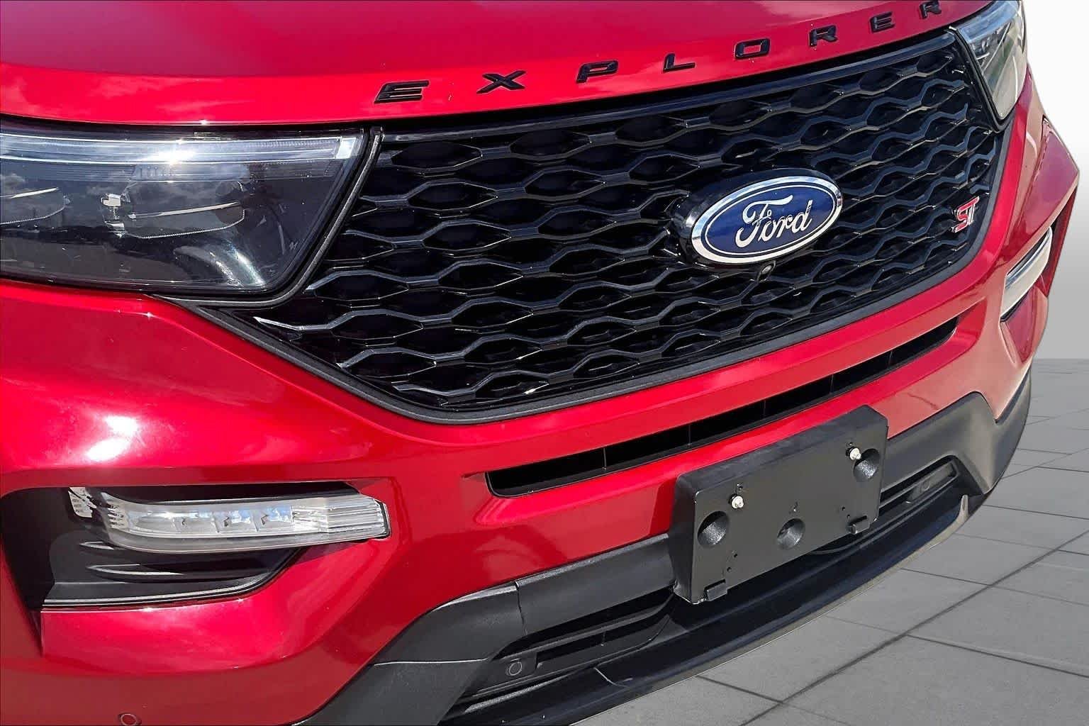Used 2021 Rapid Red Metallic Tinted Clearcoat Ford ST image 29