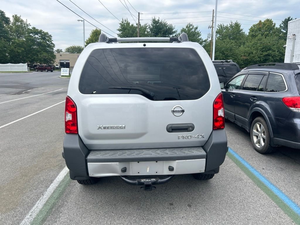 Used 2012 Silver Nissan PRO-4X image 5