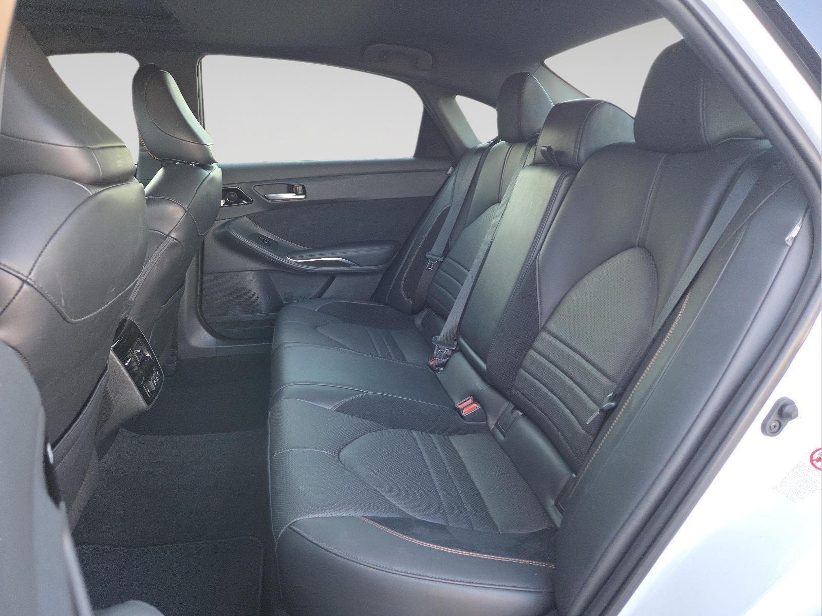 2019 Toyota Avalon Touring - Photo 12