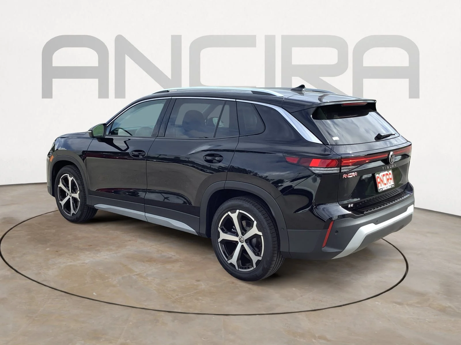 New 2026 DEEP BLACK Volkswagen SE image 6