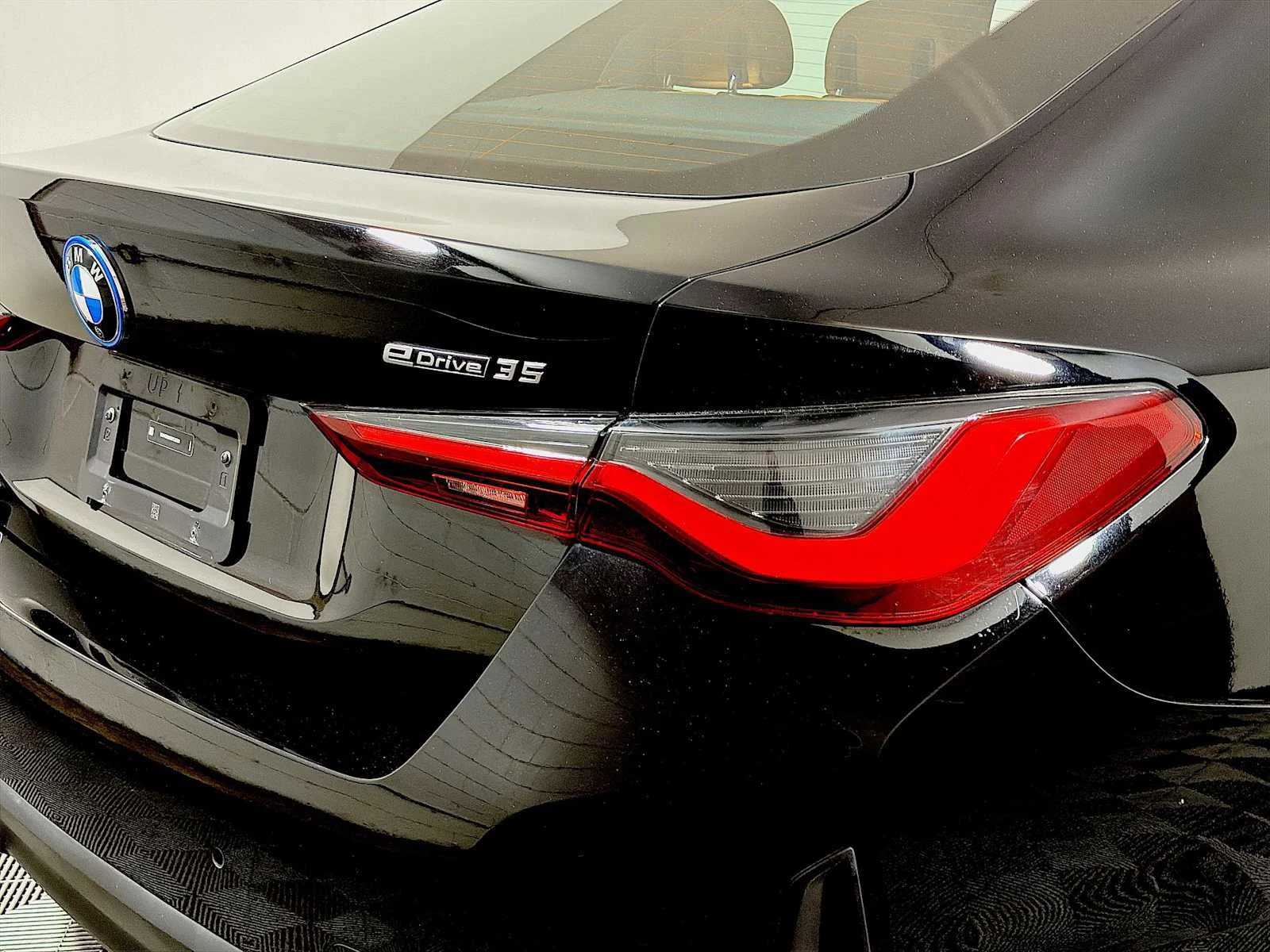 2024 BMW i4 35 - Photo 28