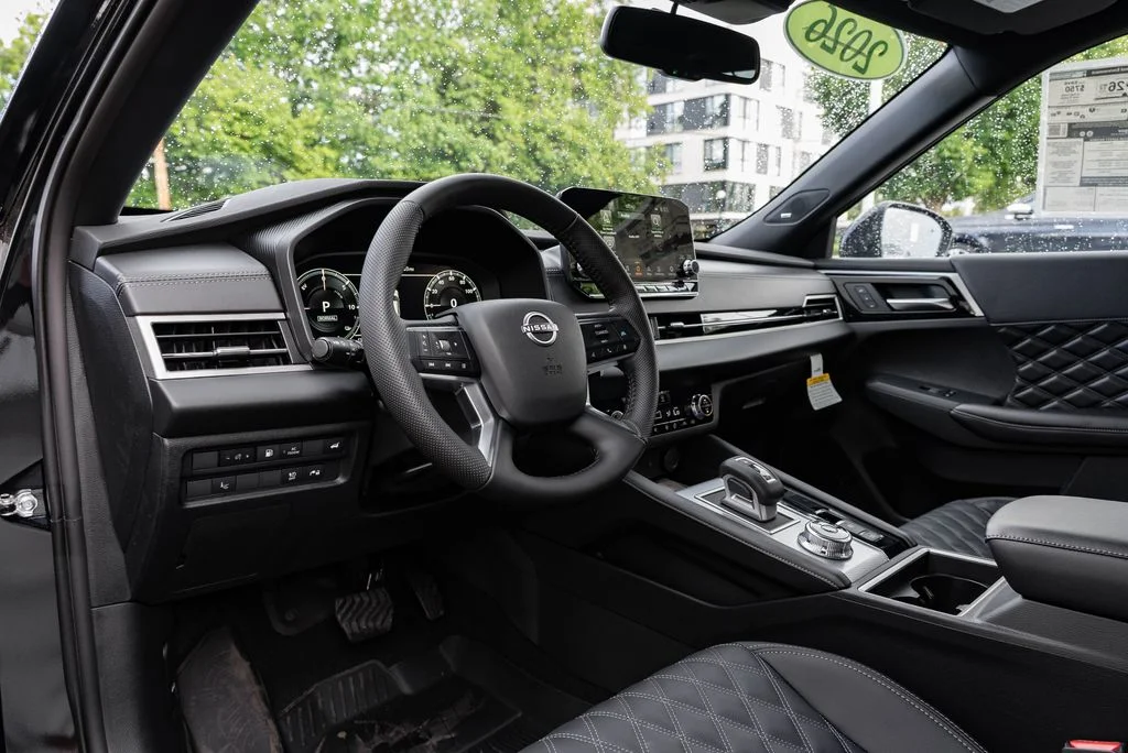 New 2026 Black Nissan Platinum image 24