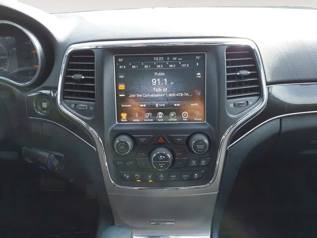 Used 2017 White Jeep Trailhawk image 14