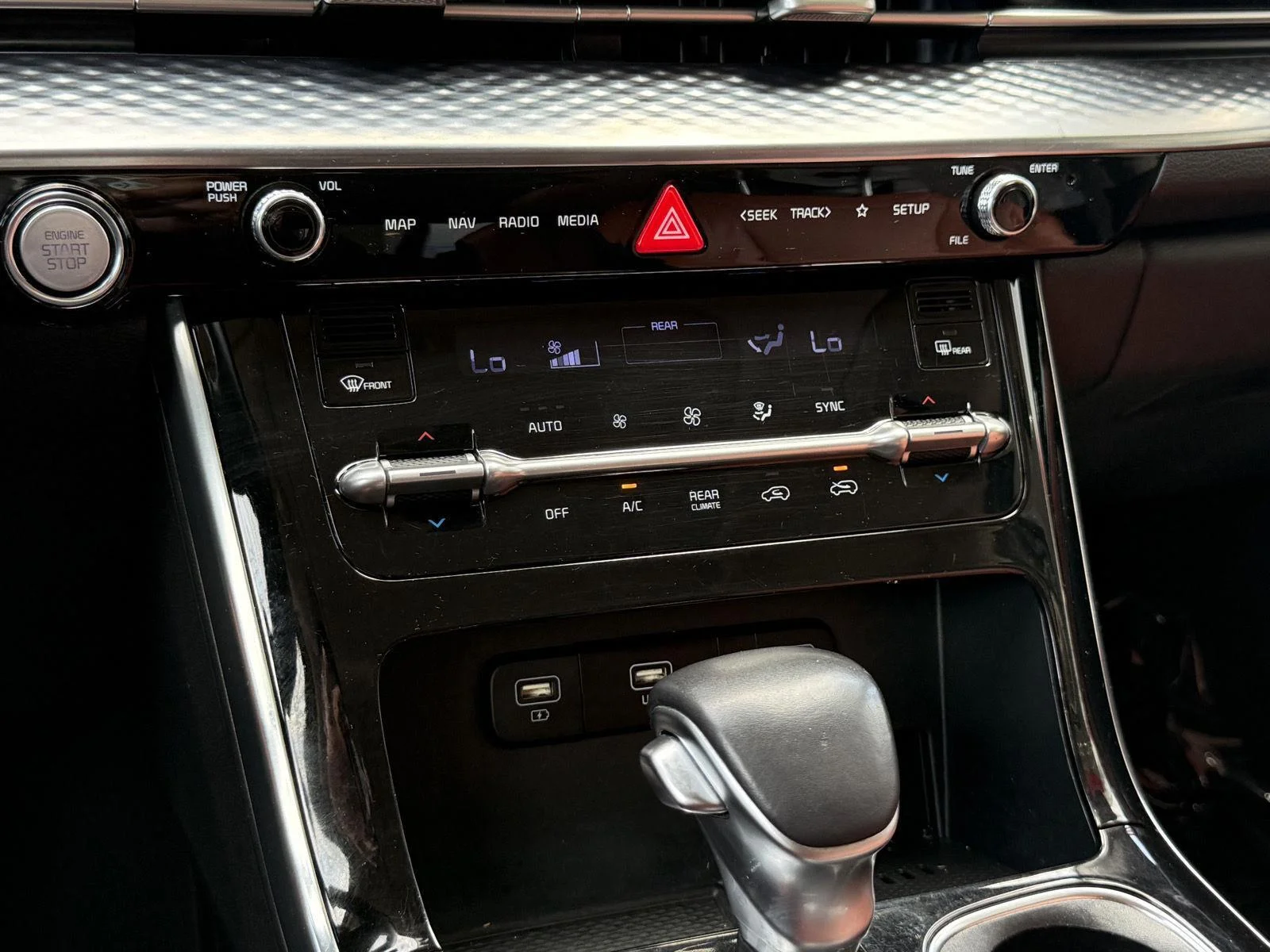 Used 2022 Aurora Black Kia SX Prestige image 24
