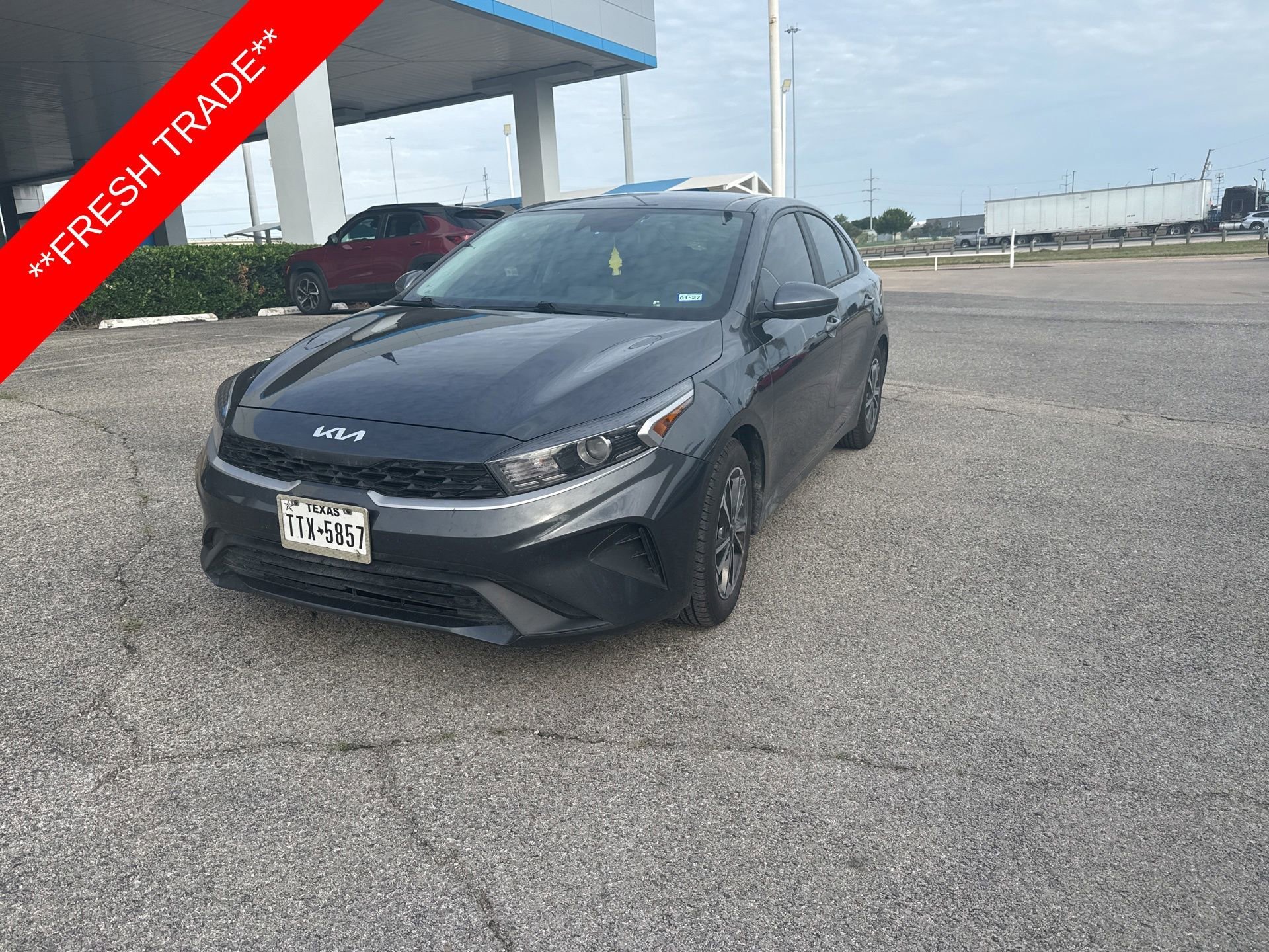 2024 Kia Forte LXS AT's photo