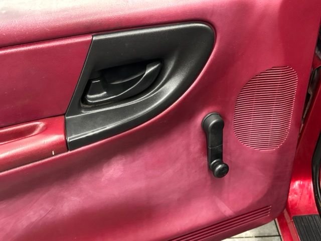 Used 1993 Red Ford  image 9