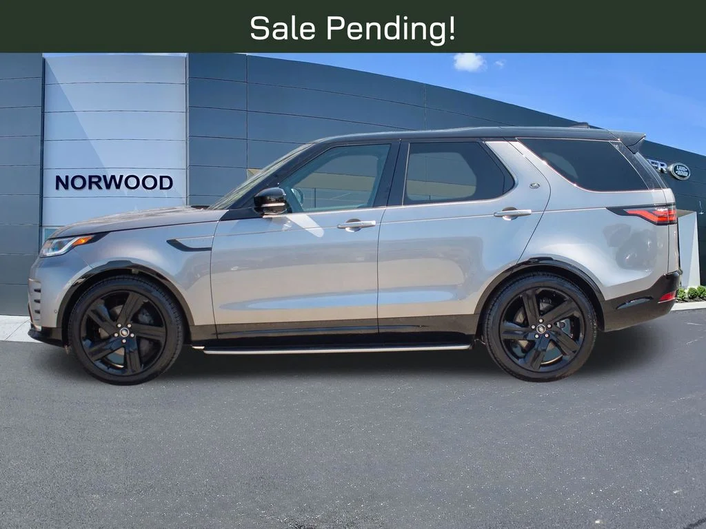 Used 2025 Gray Land Rover Dynamic SE image 7