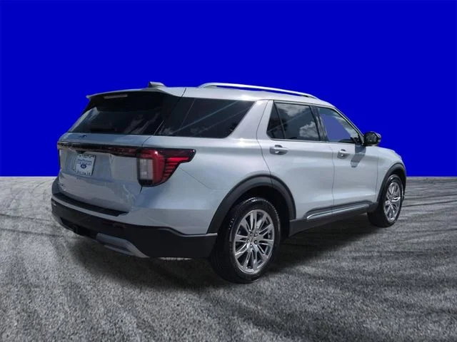 New 2026 Space White Metallic Ford Platinum™ image 4