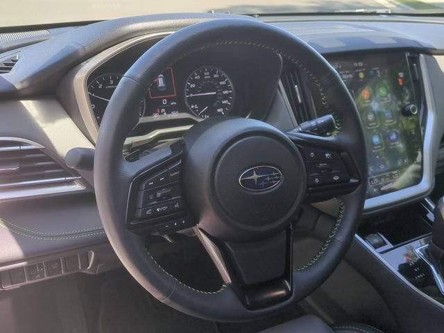 Used 2025 White Subaru Onyx Edition image 31