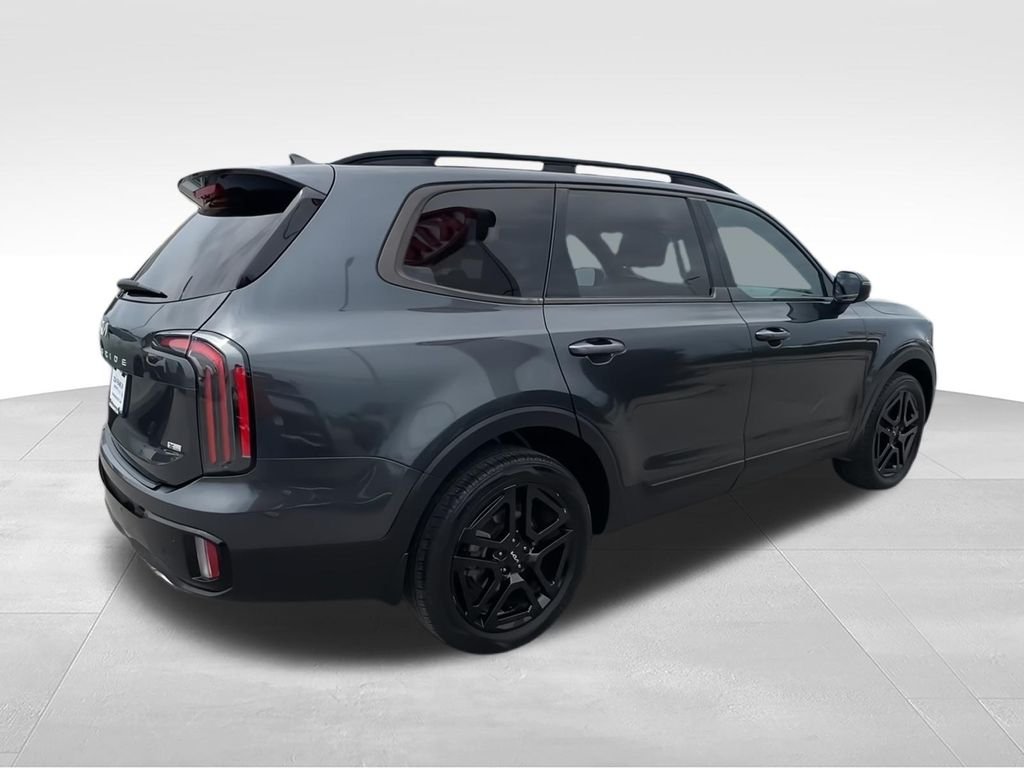 Used 2024 Gray Kia EX X-Line image 8