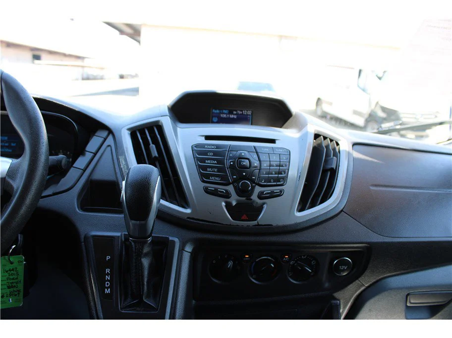 2015 Ford Transit XLT - Photo 25