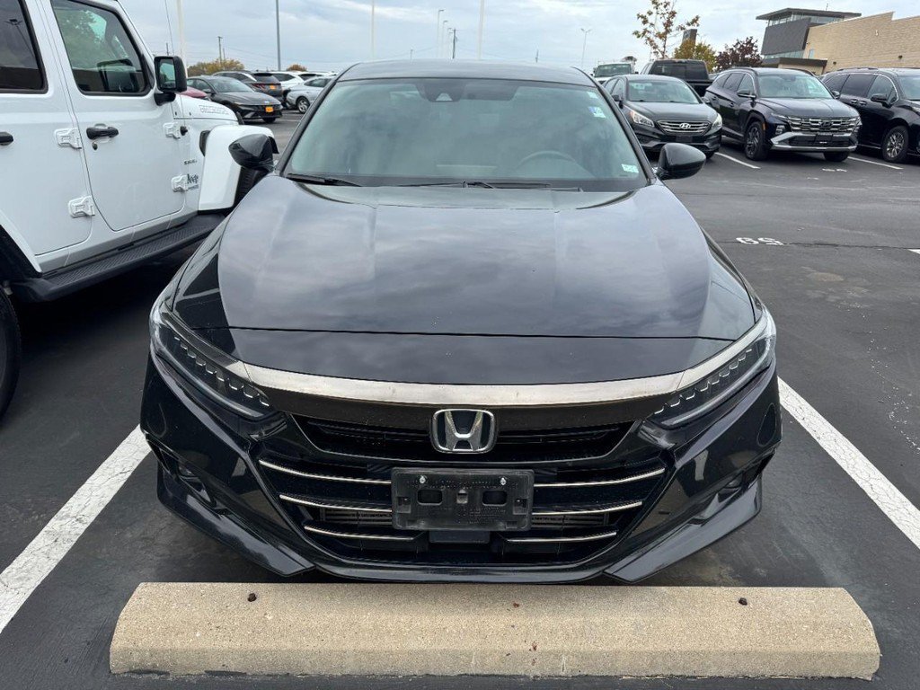 Used 2022 Crystal Black Pearl Honda Sport image 2