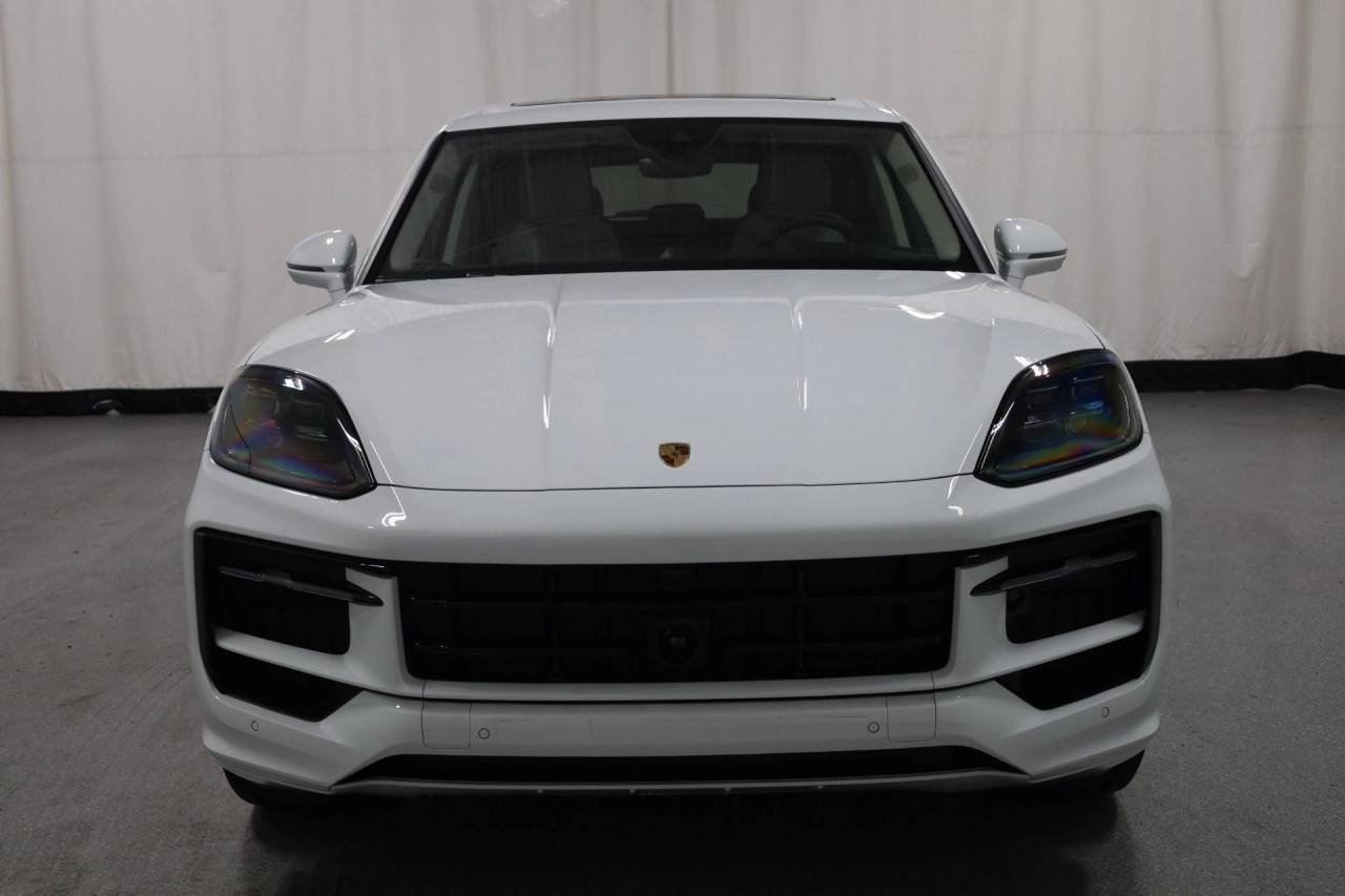 Used 2025 White Porsche GTS image 14