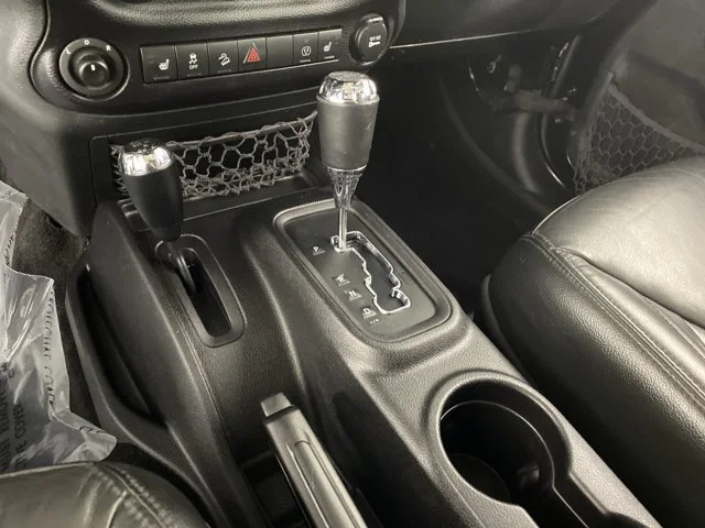 Used 2015 Black Jeep Unlimited Sahara image 26